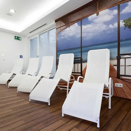 Strandnahe Mit Balkon,residenz Bel Vital 15 *